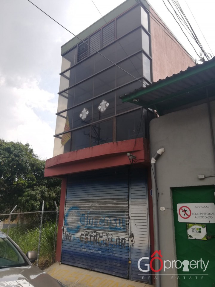 Venta de Edificio en el centro de Heredia